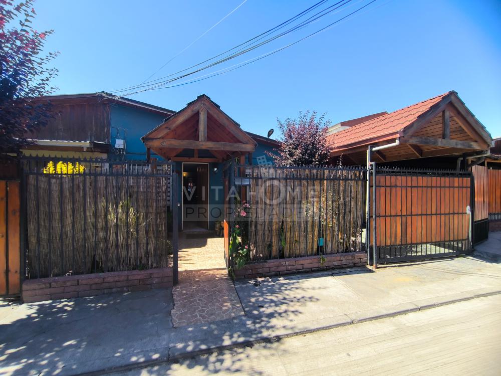 CONFORTABLE CASA 3D, 1B, 1 ESTACIONAMIENTO